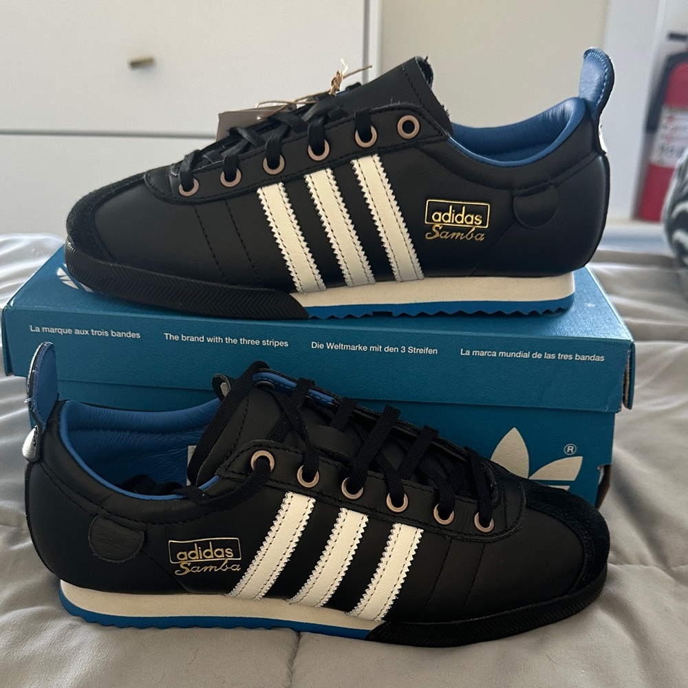 adidas Samba Women Sneakers Black White with Blue Lining